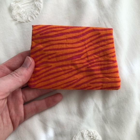 ZEBRA Wallet 4/$13 - Picture 6 of 7